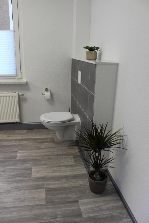 Ferienwohnung Funke F1 Fuer Monteure Аполда Екстериор снимка